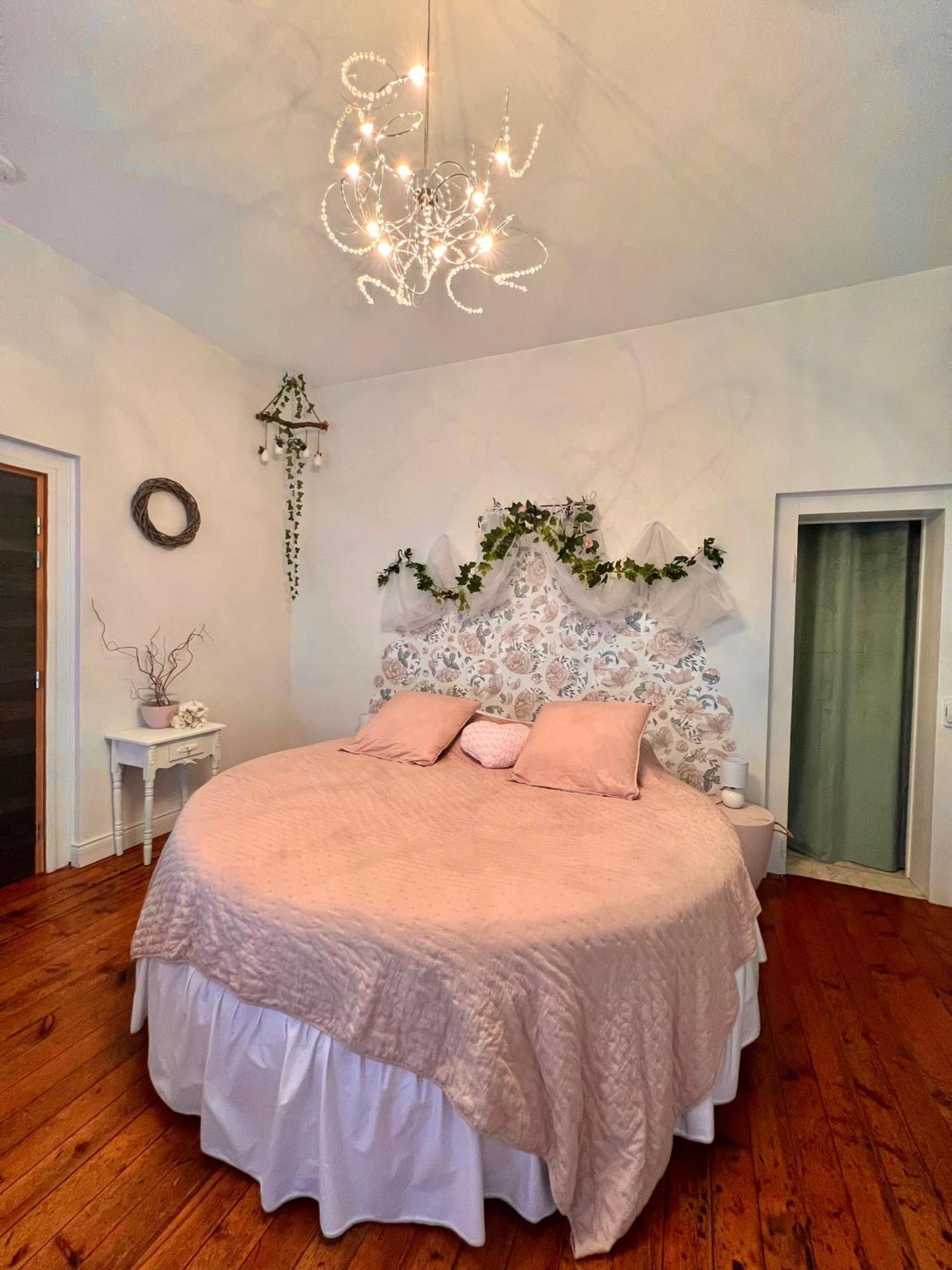 Domaine Des Anges Bed & Breakfast Avesnes-sur-Helpe Ngoại thất bức ảnh