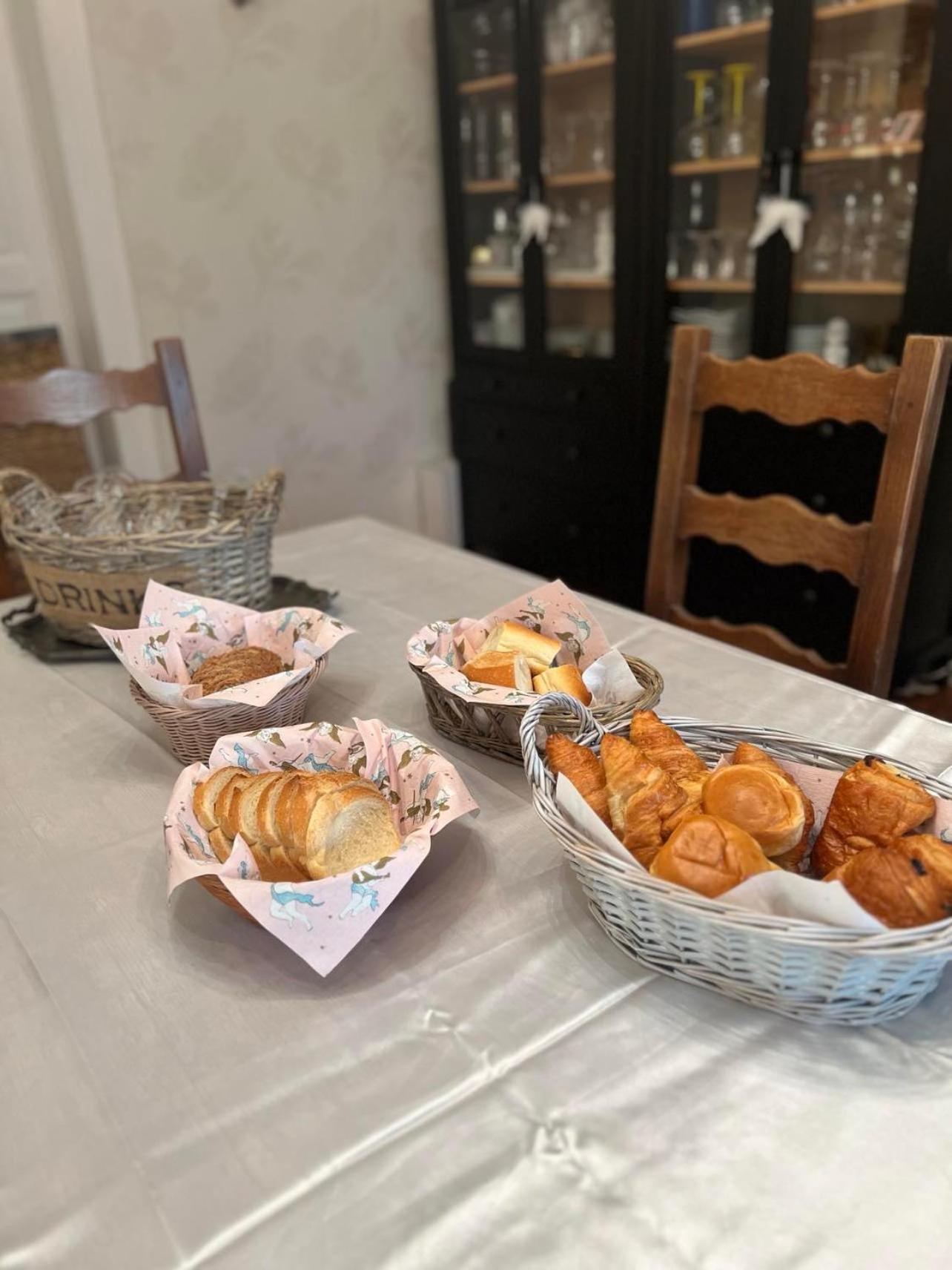 Domaine Des Anges Bed & Breakfast Avesnes-sur-Helpe Ngoại thất bức ảnh